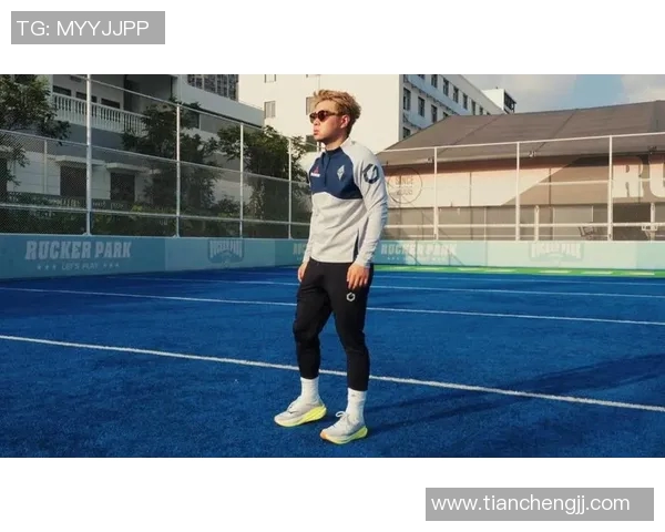 夏季运动时尚短裤男推荐足球明星穿搭指南